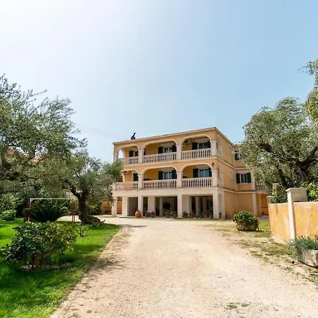 Sunny Aprt At Klelia Psarou (Zakynthos)